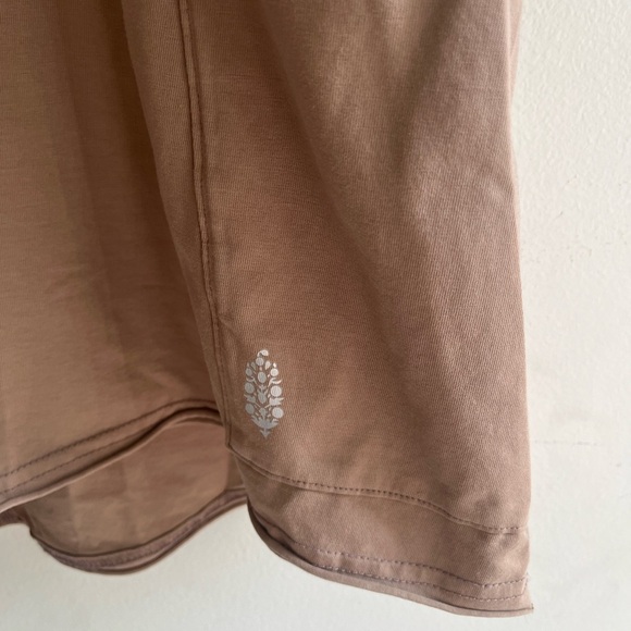 NWT! FREE PEOPLE MOVEMENT Hot Shot Tee Romper Size XS - Picture 4 of 5